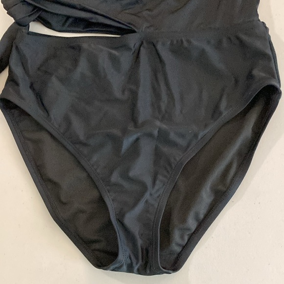 Mycoco Women's One Shoulder Black one piece Swimsuit. Size 10 - Picture 4 of 11